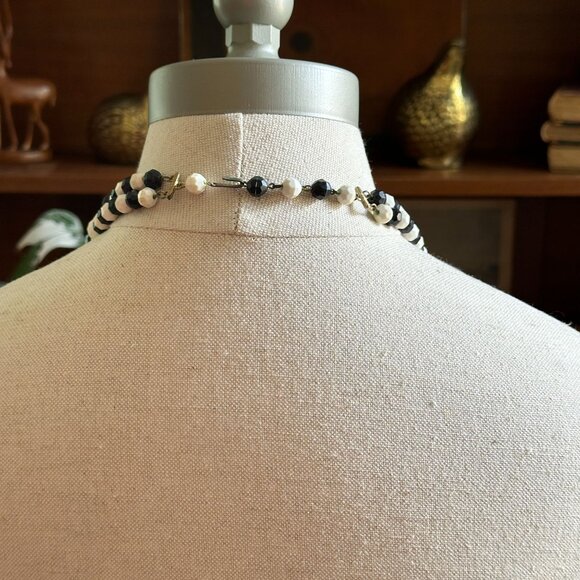 Vintage Black & White Double Strand Statement Necklace W/ Chunky Disco Ball Bead - Picture 5 of 6
